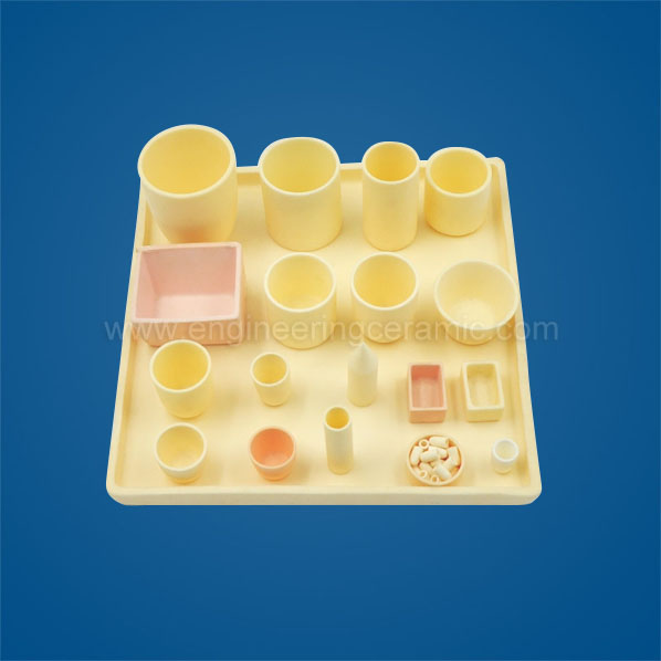 研究室のニーズにアルミナ セラミック実験器具を選ぶ理由